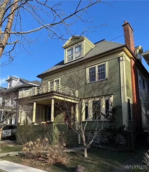 19 Saint James Pl, Buffalo, NY 14222