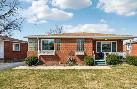 4848 Mount Vernon Blvd, Hamburg, NY 14075