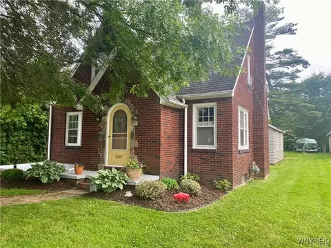 2607 W Church St, Eden, NY 14057