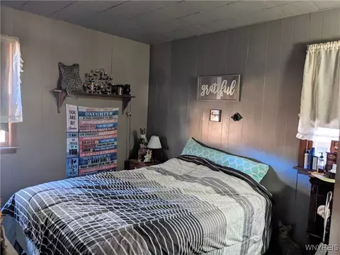 Bedroom - 70 Wildemere Dr, Java, NY 14009 photo 1 of 3