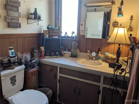 Bath - 70 Wildemere Dr, Java, NY 14009 photo 1 of 3