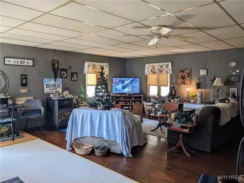 Living - 70 Wildemere Dr, Java, NY 14009 photo 1 of 2