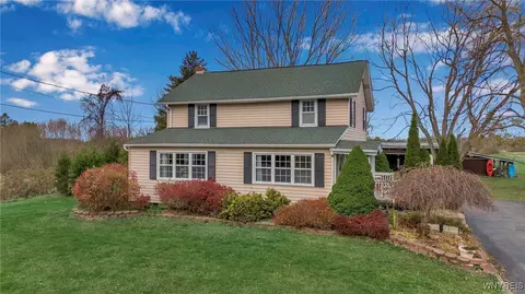 1451 Main Rd, Pembroke, NY 14036