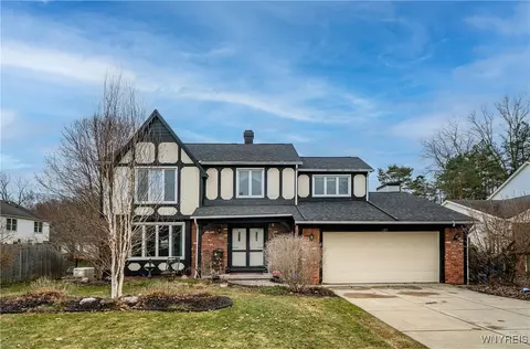 137 Dutchmill Dr, Amherst, NY 14221