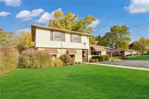 3936 Seneca St, West Seneca, NY 14224