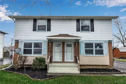 184 S Seine Dr, Cheektowaga, NY 14227