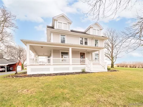 13250 W Lee Rd, Barre, NY 14411