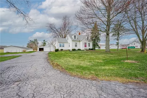 Other - 2852 Hess Rd, Appleton, NY 14008 photo 2 of 9
