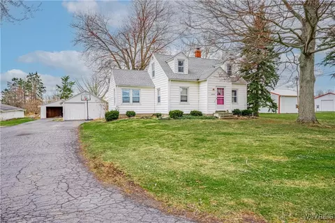 2852 Hess Rd, Appleton, NY 14008