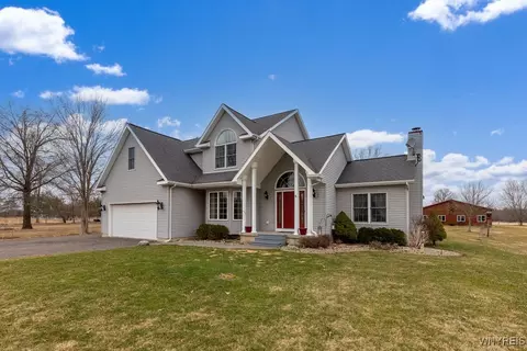2933 Staley Rd, Grand Island, NY 14072