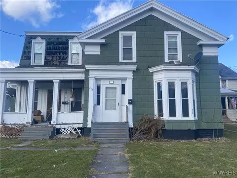235-237 S Main St, Warsaw, NY 14569