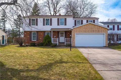 81 Willowgrove Ct S, Tonawanda, NY 14150