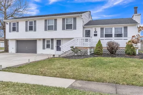 229 Le Havre Dr, Cheektowaga, NY 14227