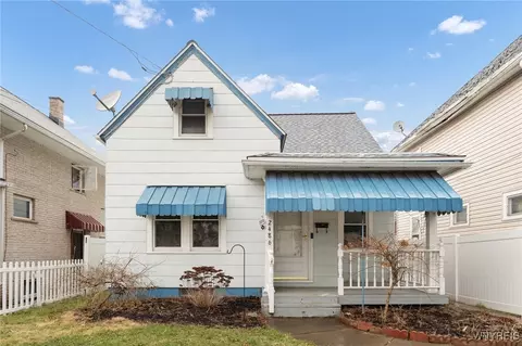 2486 Willow Ave, Niagara Falls, NY 14305