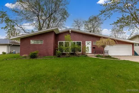 204 Delamere Rd, Amherst, NY 14221