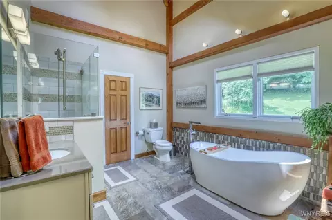 Bath - 2515 W Windfall Rd, Olean, NY 14760 photo 2 of 5