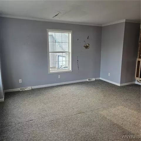 111 Grove St, Evans, NY 14006 photo 10