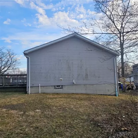 111 Grove St, Evans, NY 14006 photo 3