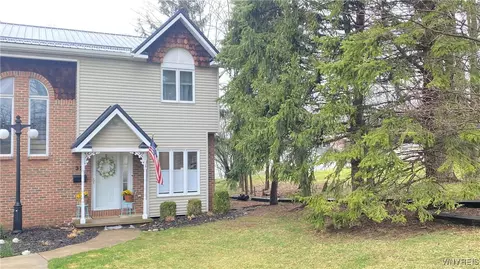 32 Hancock Ave, Buffalo, NY 14220