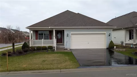 32 Wetherby Way, Lancaster, NY 14086