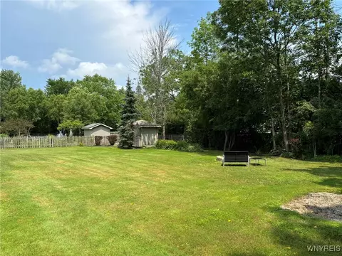 Exterior - 7049 Potter Rd, Evans, NY 14047 photo 4 of 7
