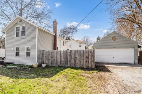 165 N Adam St, Lockport, NY 14094