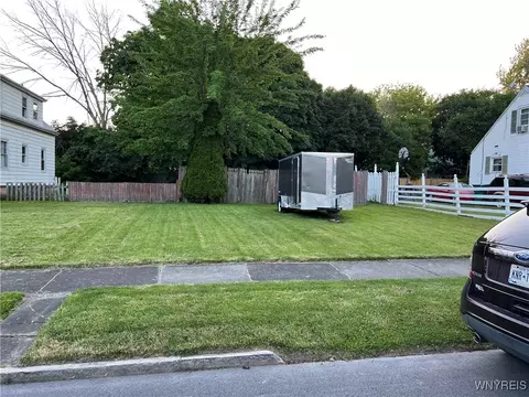 434 21st St, Niagara Falls, NY 14303