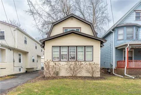 291 Tremont St, North Tonawanda, NY 14120