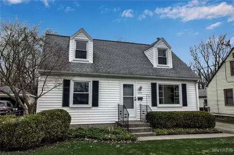 294 Mcnaughton Ave, Cheektowaga, NY 14225