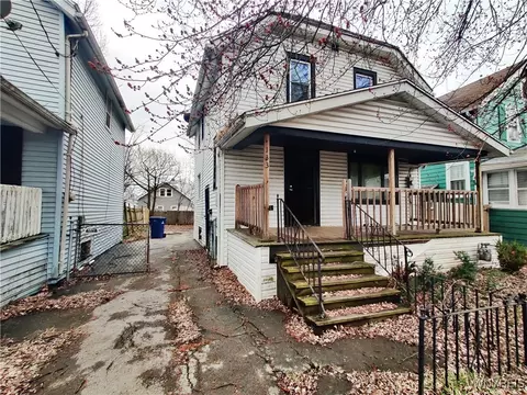 133 Dunlop Ave, Buffalo, NY 14215