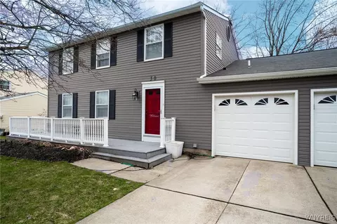 50 Wedgewood Dr, West Seneca, NY 14224