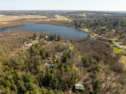 View/Area - 1775 Birch Cres, Java, NY 14009 photo 3 of 7