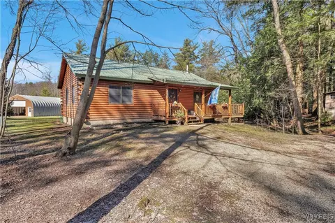 1775 Birch Cres, Java, NY 14009