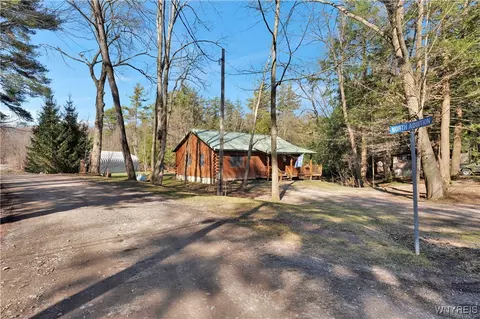 Exterior - 1775 Birch Cres, Java, NY 14009 photo 5 of 6