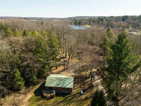 View/Area - 1775 Birch Cres, Java, NY 14009 photo 6 of 7