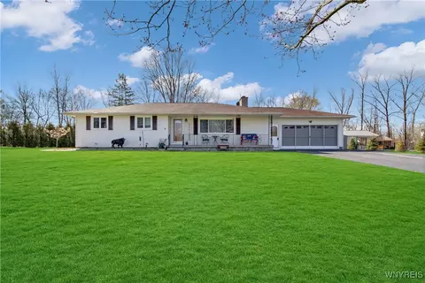 12845 Dorsch Rd, Newstead, NY 14001