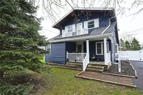 573 Mill Rd, West Seneca, NY 14224
