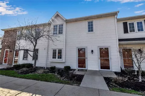7 Beacon Park #G, Amherst, NY 14228