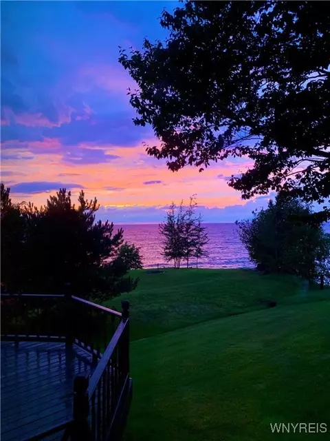 View/Area - 7131 Lakeshore Ter, Appleton, NY 14008 photo 6 of 7