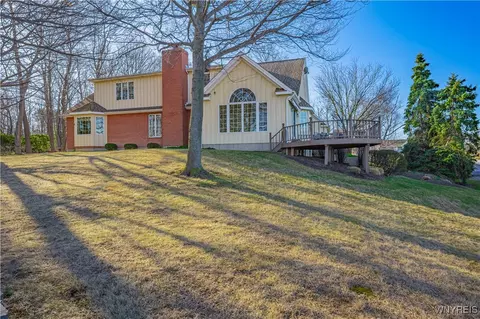 Exterior - 7131 Lakeshore Ter, Appleton, NY 14008 photo 3 of 6