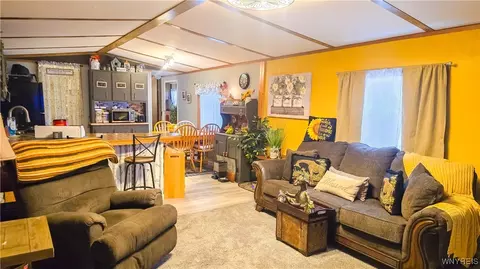 337 Circle Ct, Arcade, NY 14009 photo 6