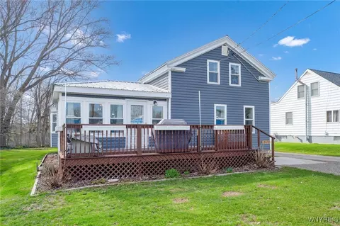 12410 Savage Rd, Chaffee, NY 14030