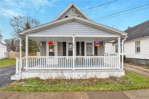 257 Fredericka St, North Tonawanda, NY 14120