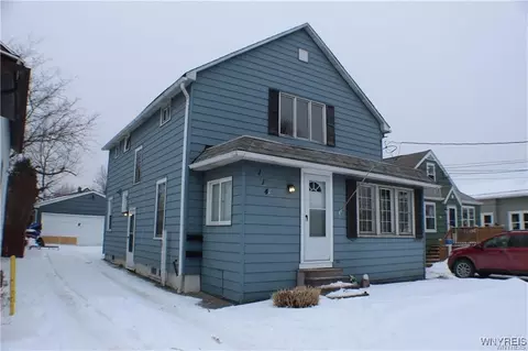 114 Tindle Ave, West Seneca, NY 14224