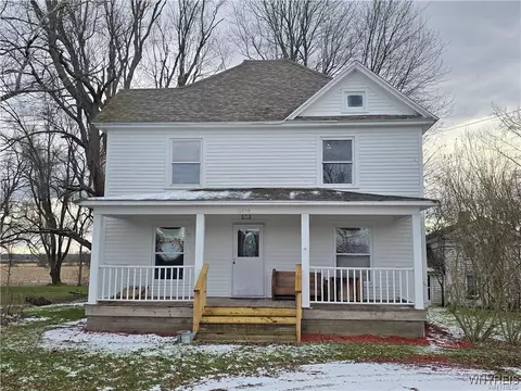 11854 Fletcher Chapel Rd, Shelby, NY 14103
