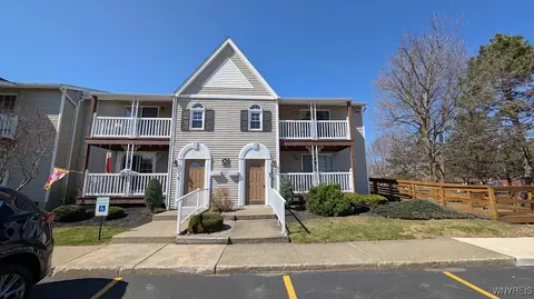 400 West Ave #K8, West Seneca, NY 14224