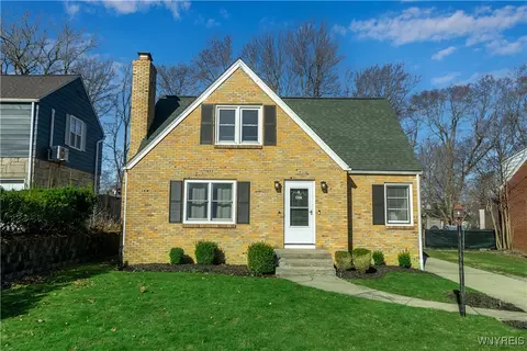 497 Mount Vernon Rd, Amherst, NY 14226
