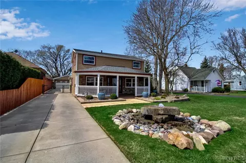 16 Toelsin Rd, Cheektowaga, NY 14225