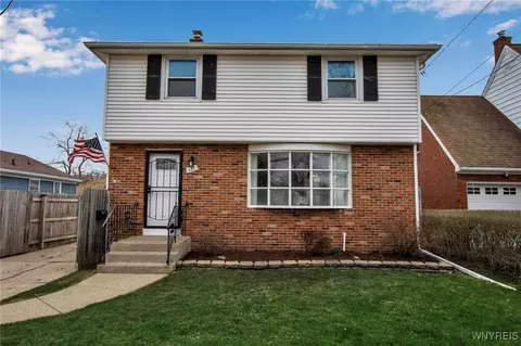 151 Amsterdam St, Tonawanda, NY 14150