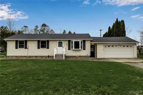 2152 Williston Hts, Marilla, NY 14102